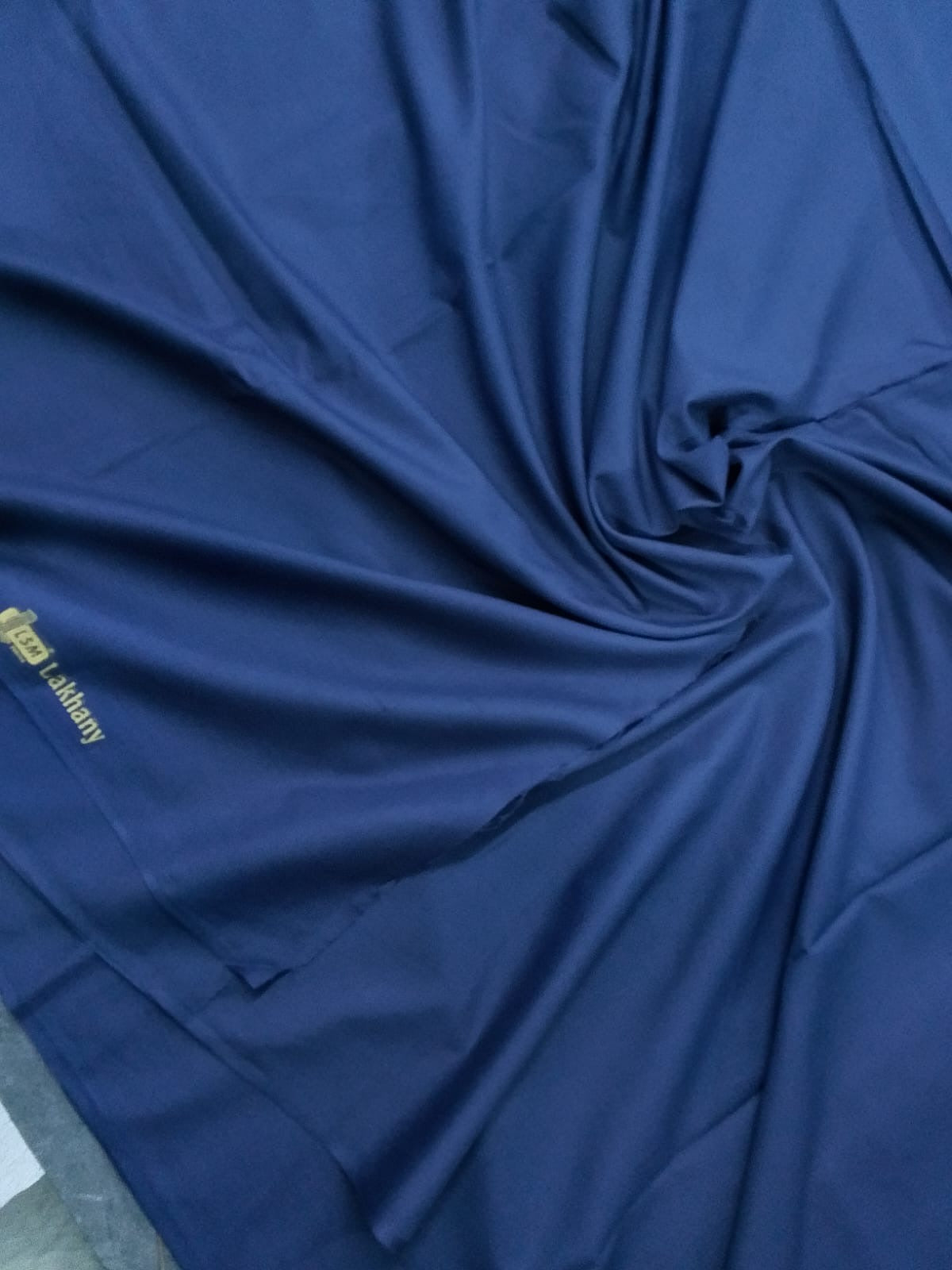 Lakhany (LSM) Victoria Wash & Wear Gents ♥️👔✅ 100% Original 🌟
