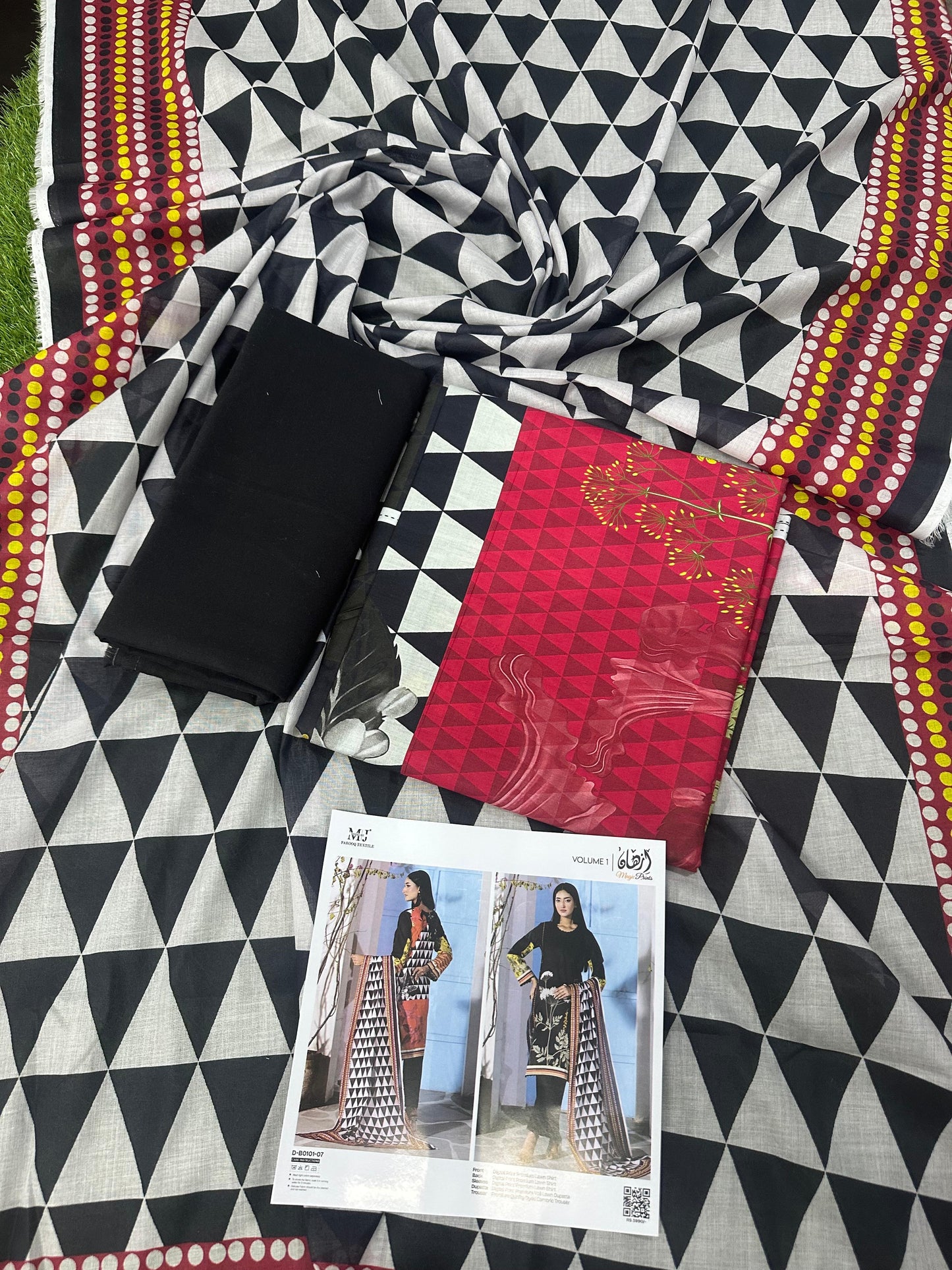 ✨ Izhan Magic Prints by MJ ✨ Lawn Unstitched Lawn 100% Original Lawn 3 Pieces ❤️🔥