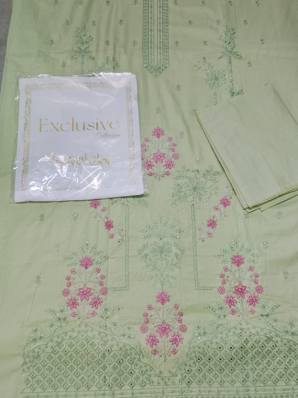 Tawakkal Original 💯🌸 2 Piece Embroidered Lawn Collection 🌸