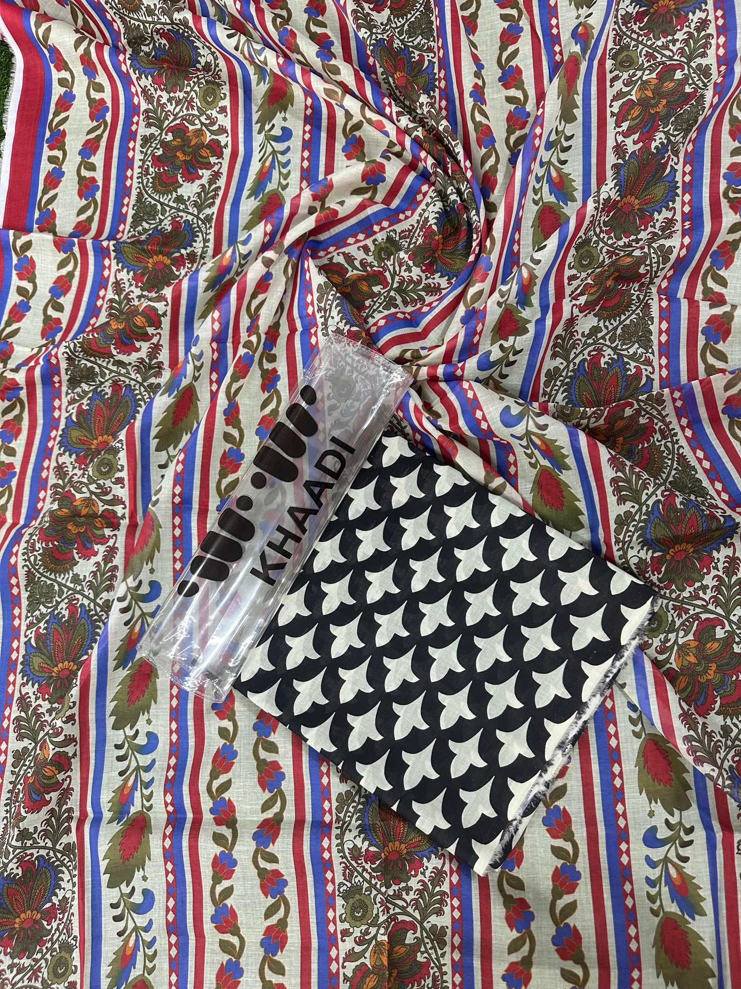 KHAADI 🌸 2PC Collection 🌸 💖 S + D 💖