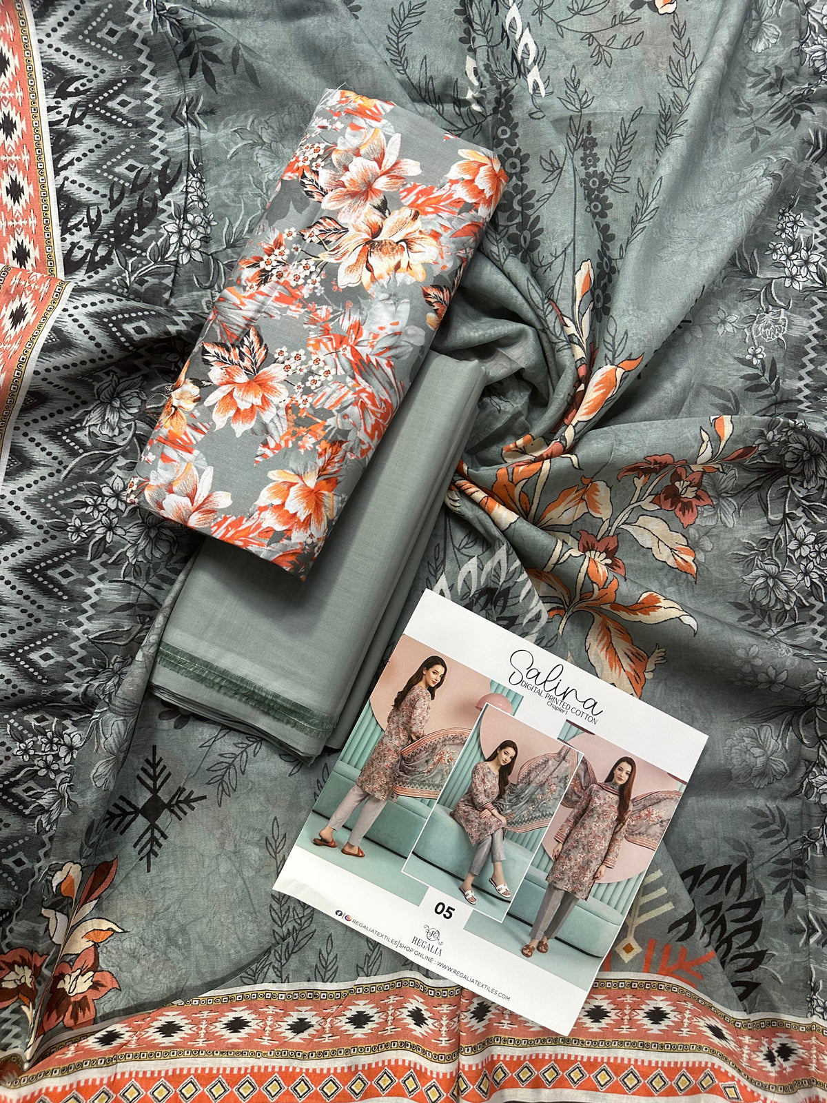 SALINA D-05 DIGITAL PRINTED LAWN  3PCS