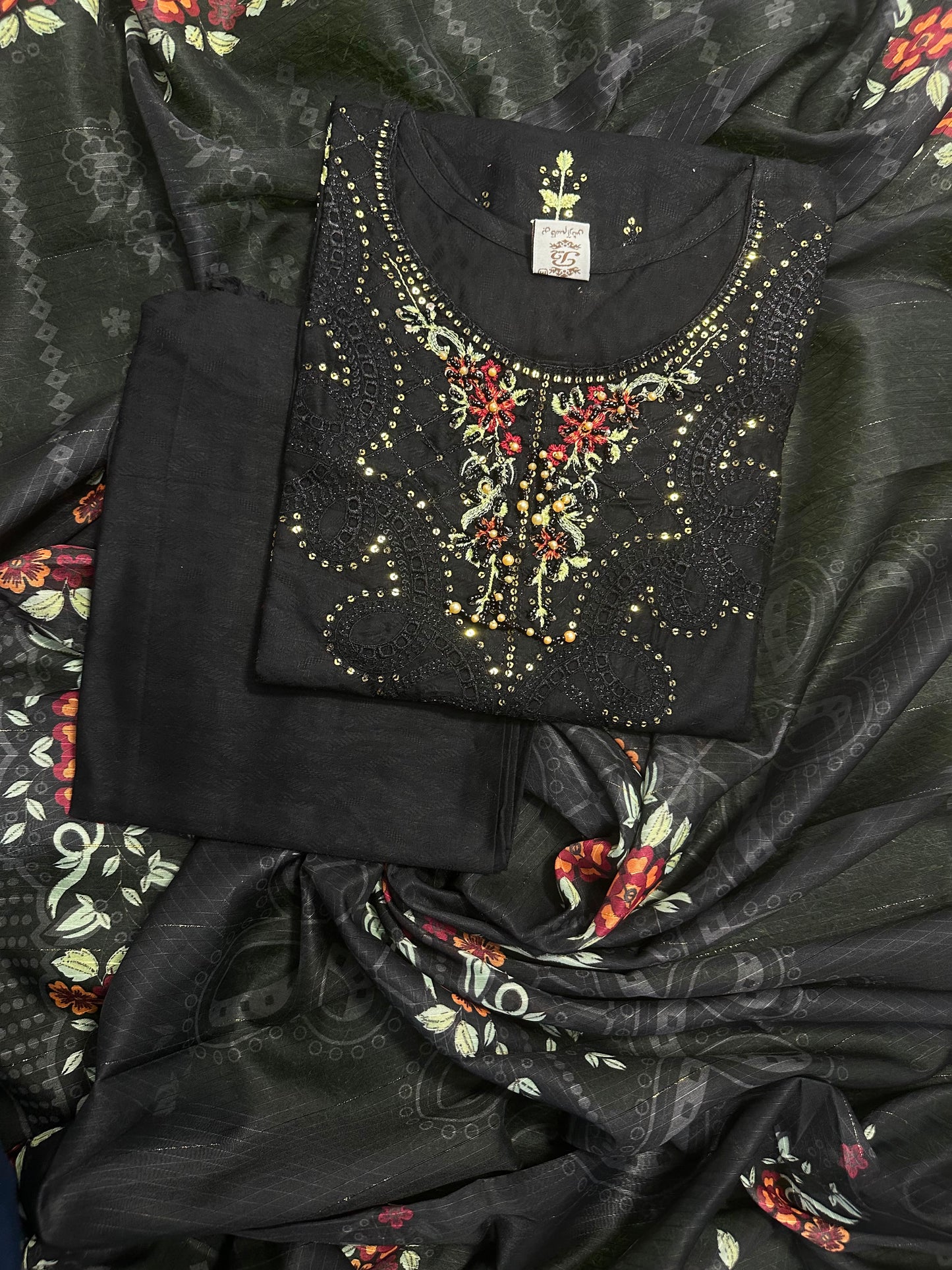 BQ EMBROIDERY STITCHED 3PCS RANDOMLY ANY COLOR/ ANY DESIGN