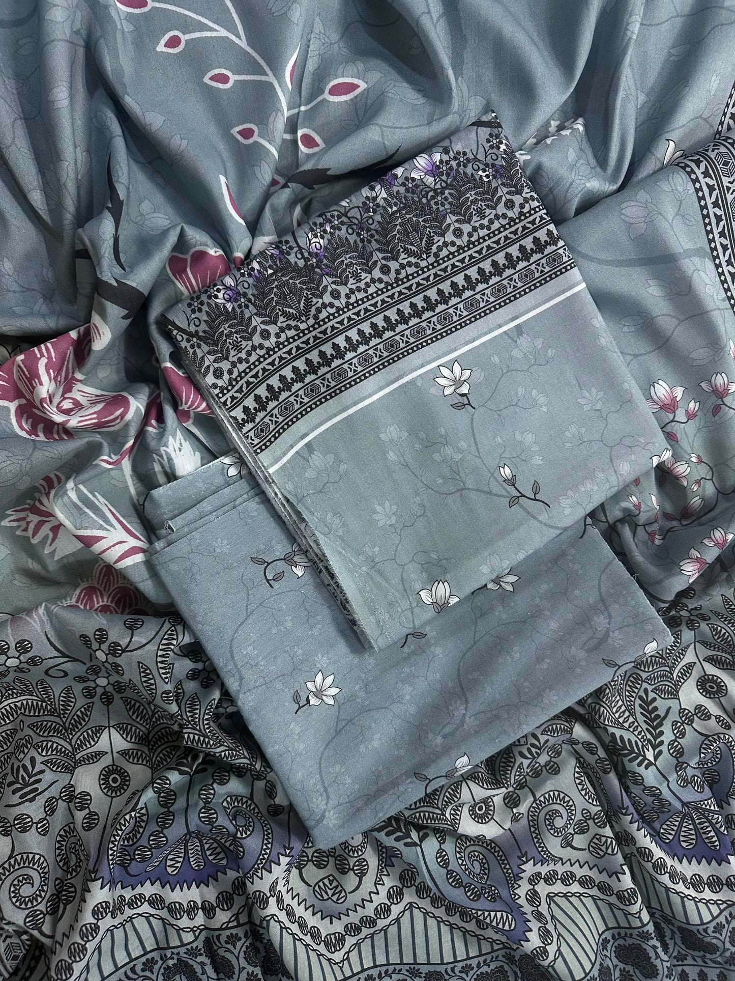 Shaista/Alhamra Grey Printed 3Pcs