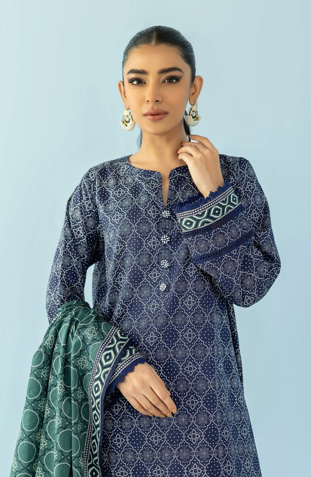 Orient Unstitched Lawn 3 Piece Collection D.C:- OTL-24-065