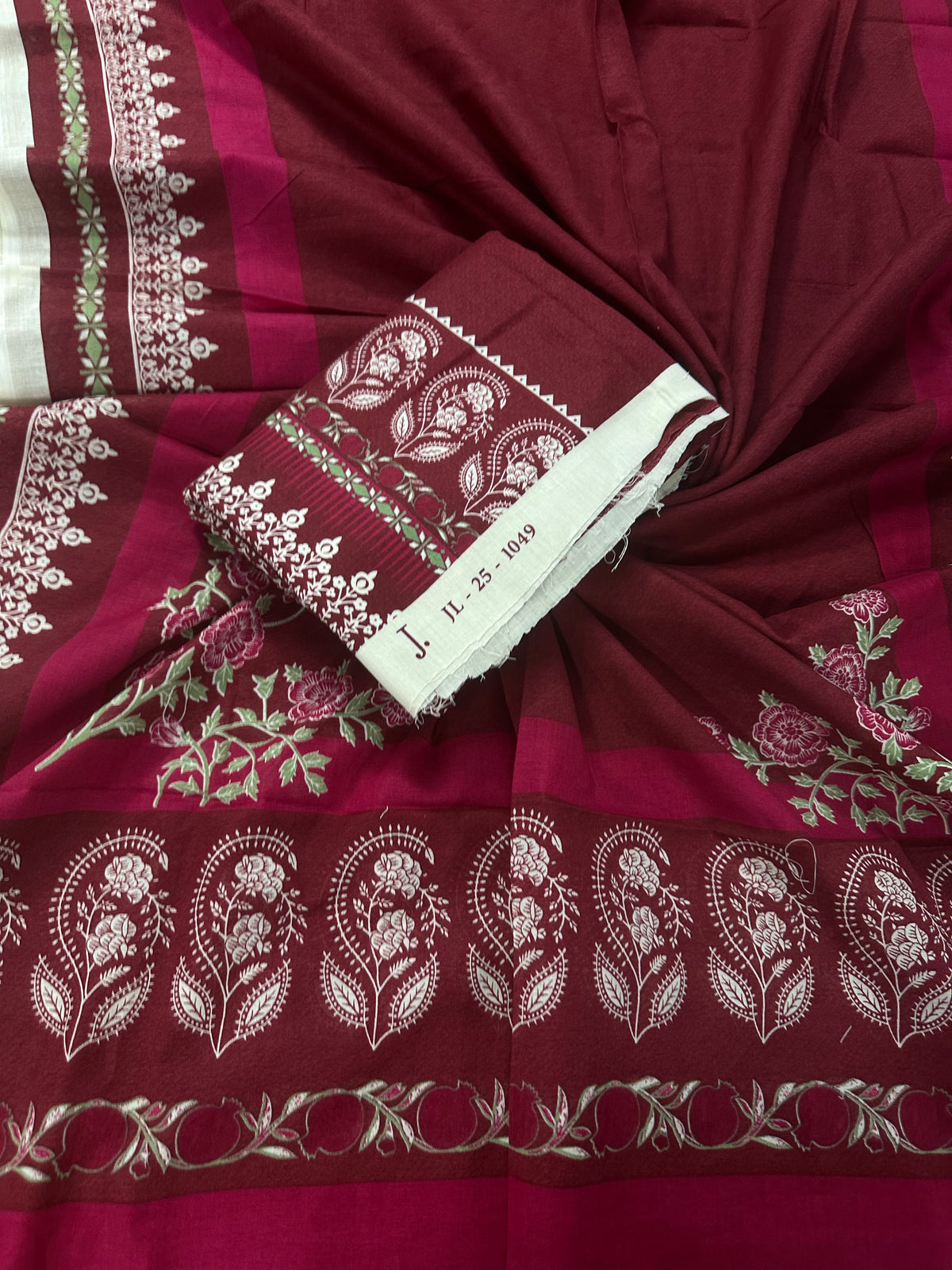 J. Red Printed 2Pcs