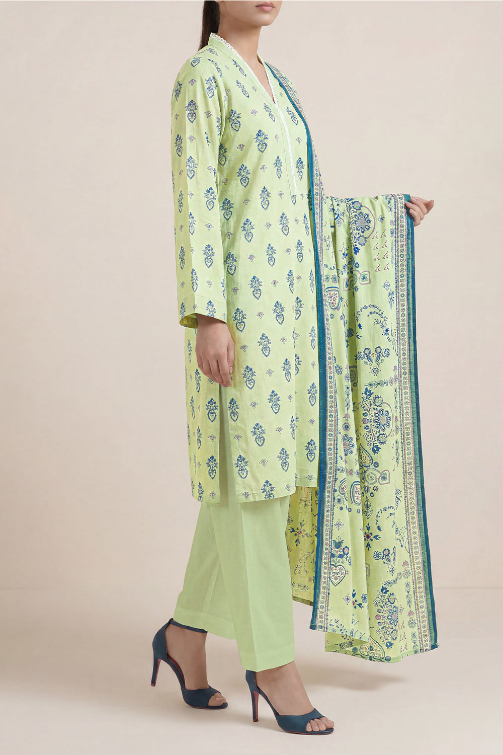 SAYA D.C:-U01-26222-P01B - 3 Piece Printed Lawn Collection