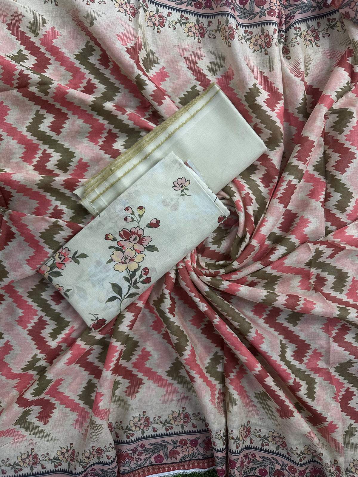 Bin Saeed By Zaman Beige Printed 3Pcs