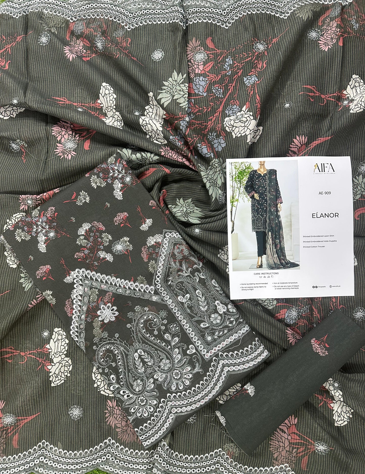 AIFA – ELANOR Collection ΑΕ-909 Embroidered 3 Piece Suit