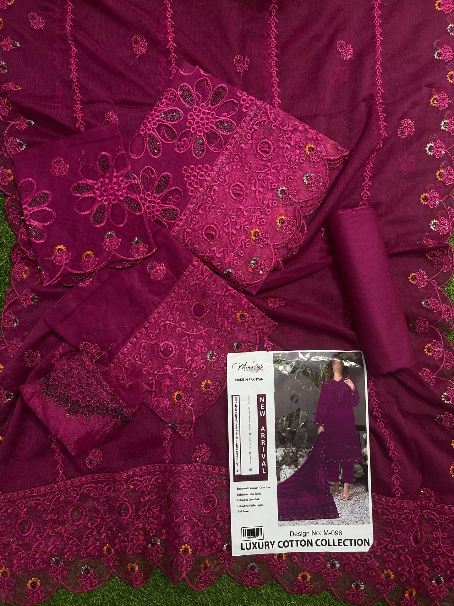 Minaaish DN # M-096 3Pcs Unstitched Embroidery Cotton Collection