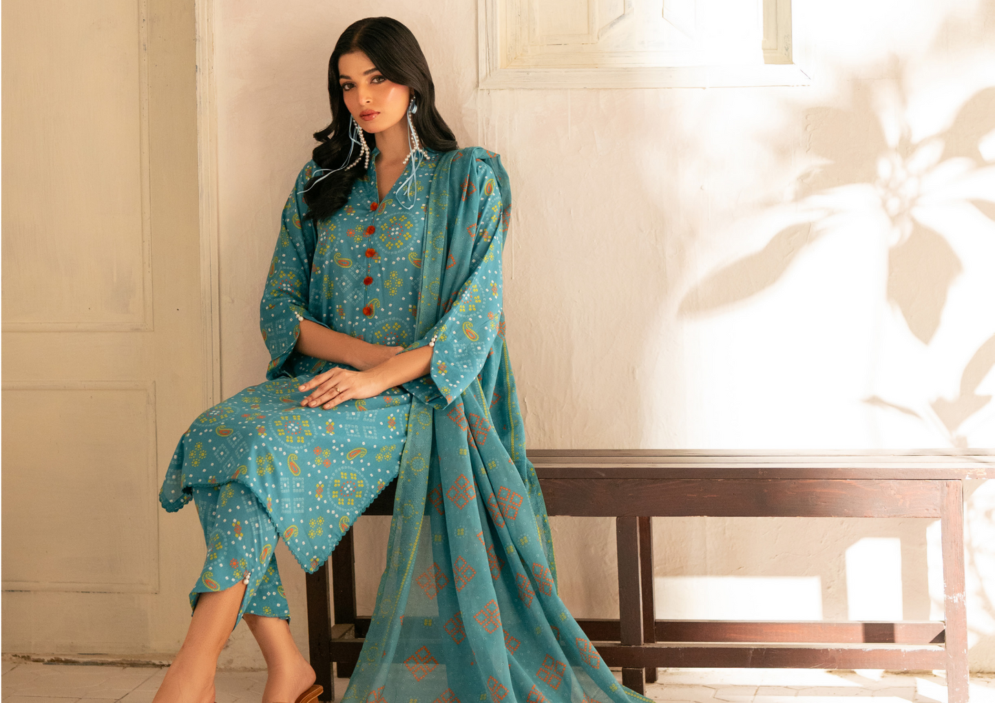 ✨🌿 SALINA SEPARATES – DIGITAL PRINTED LAWN COLLECTION 🌿✨ Design #01
Vol 2 – 2026 | By Regalia Textile