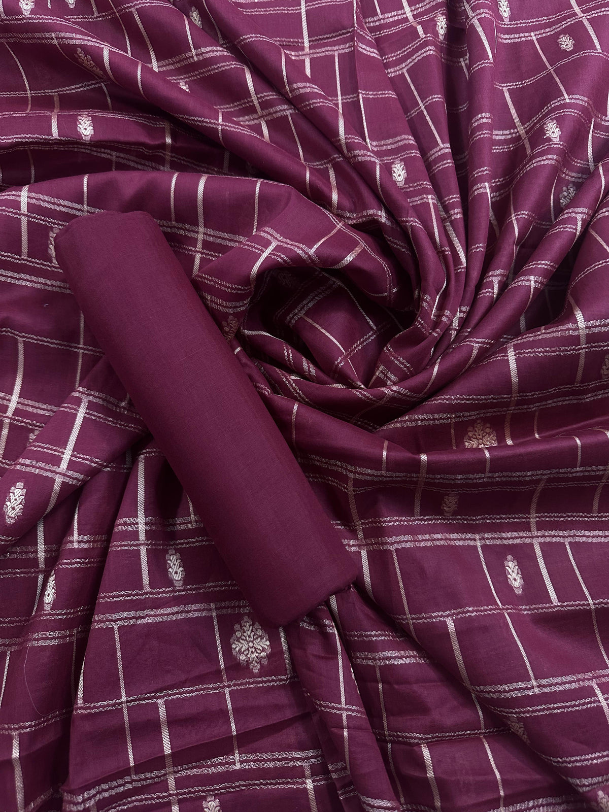 Sana Safinaz Maroon Jacquard 2 Pcs