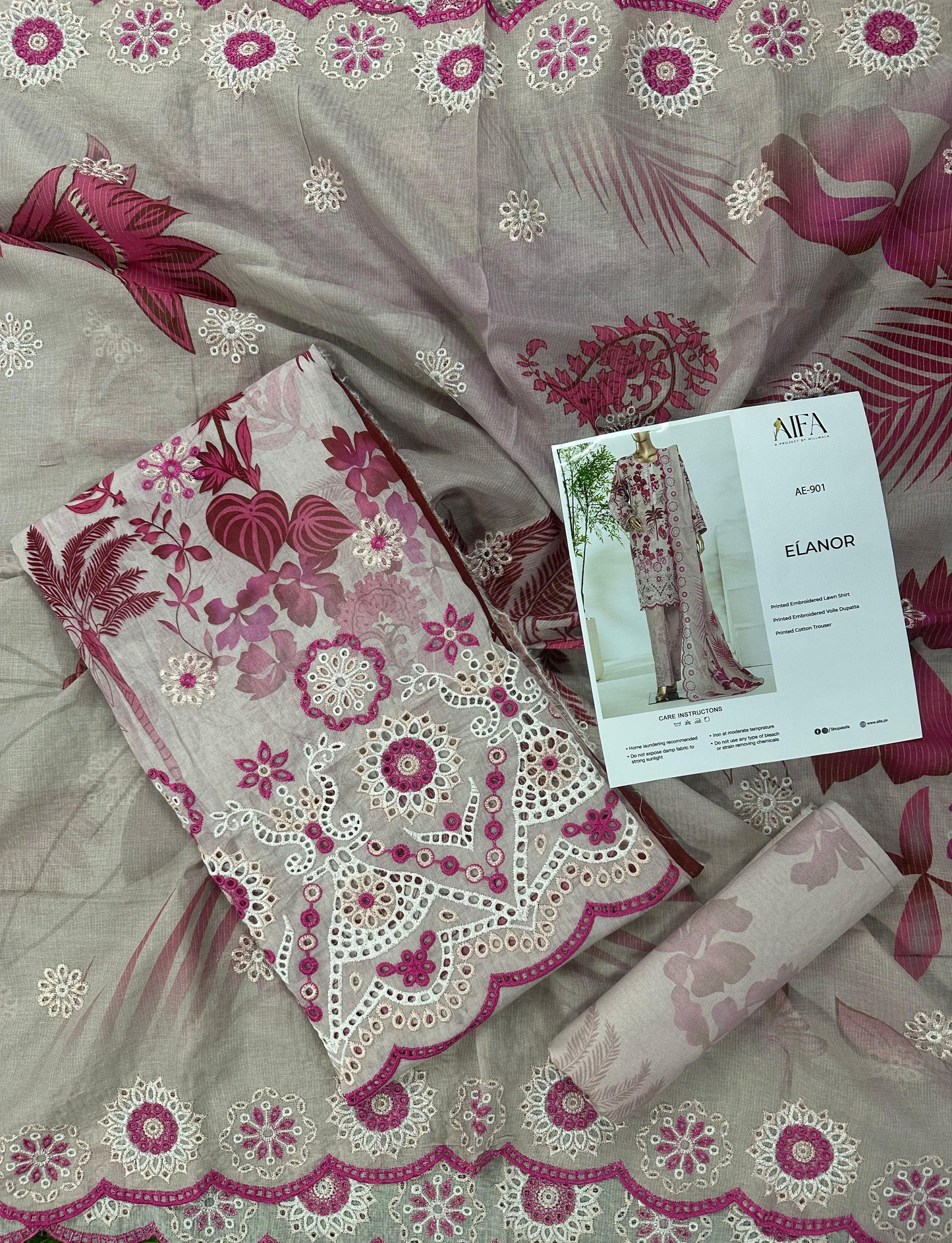 AIFA – ELANOR Collection ΑΕ-901 Embroidered 3 Piece Suit