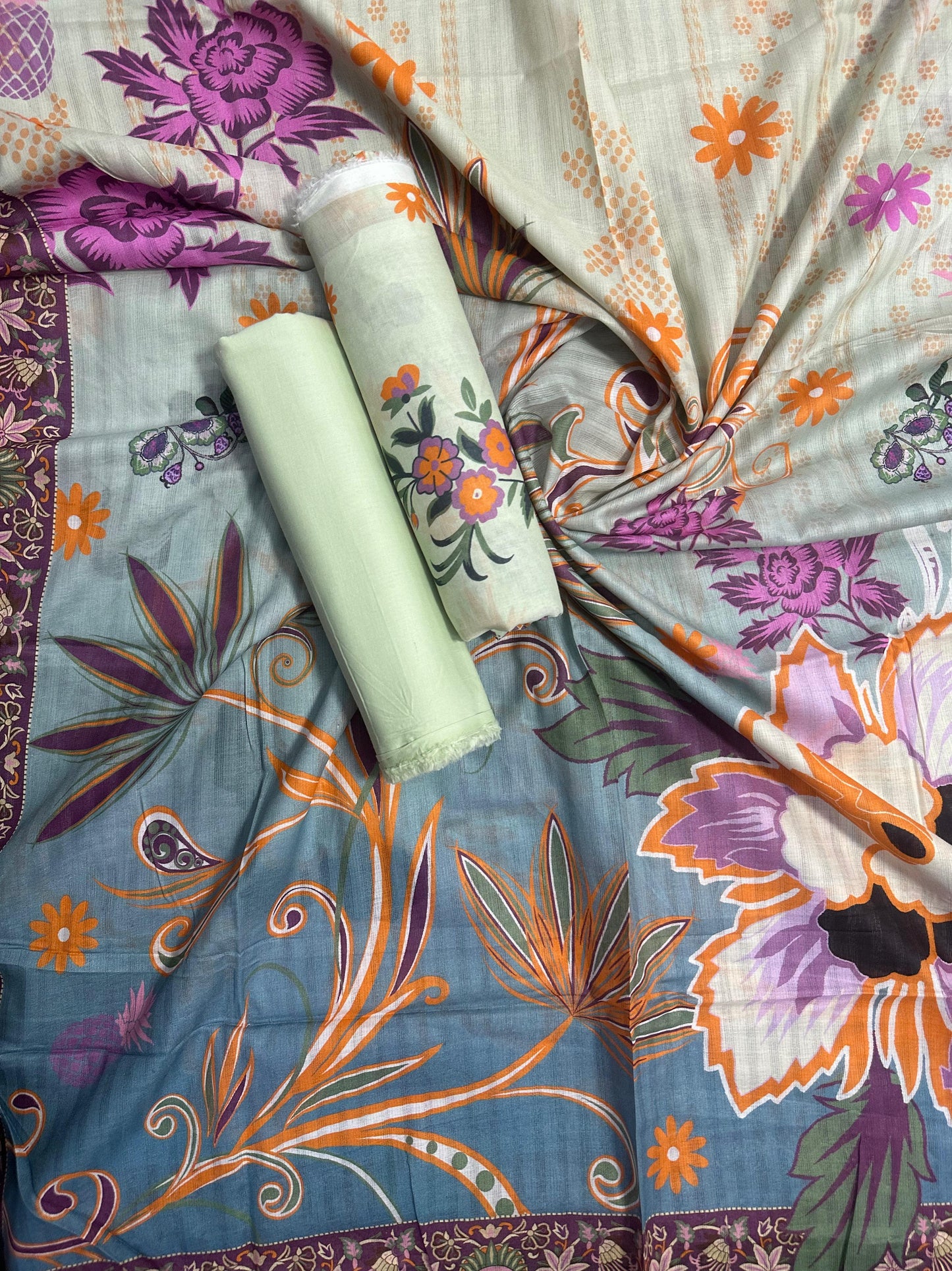 ZAMAN D-28 PRINTED UNSTITCHED 3PCS COLLECTION
