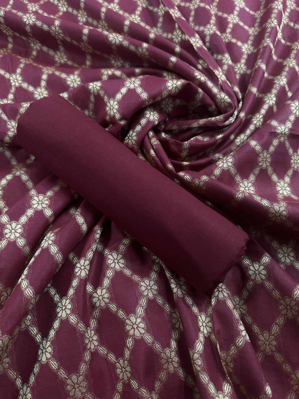 Sana Safinaz Maroon Jacquard 2 Pcs