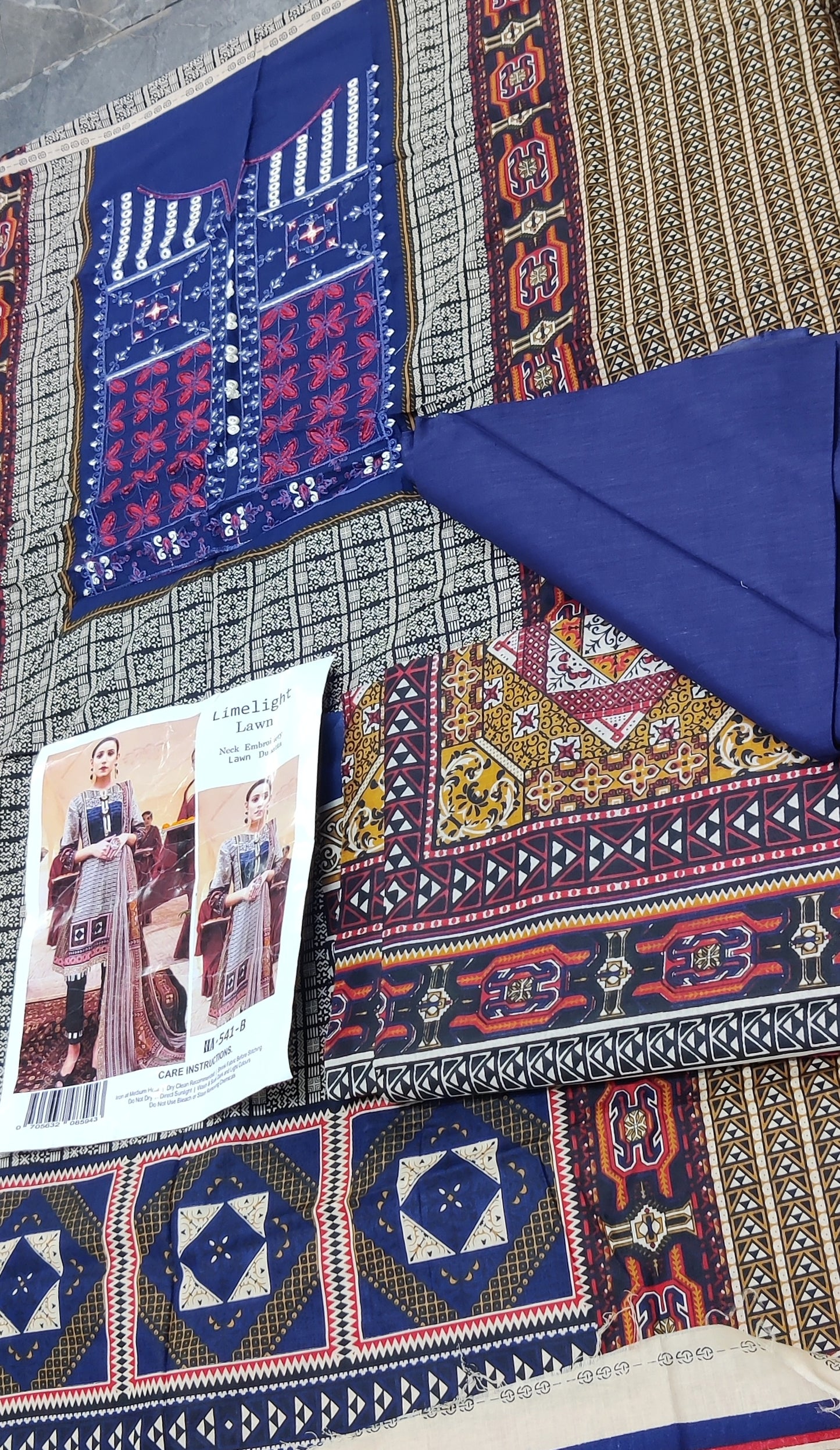 LIMELIGHT Printed Premium Unstitched Collection