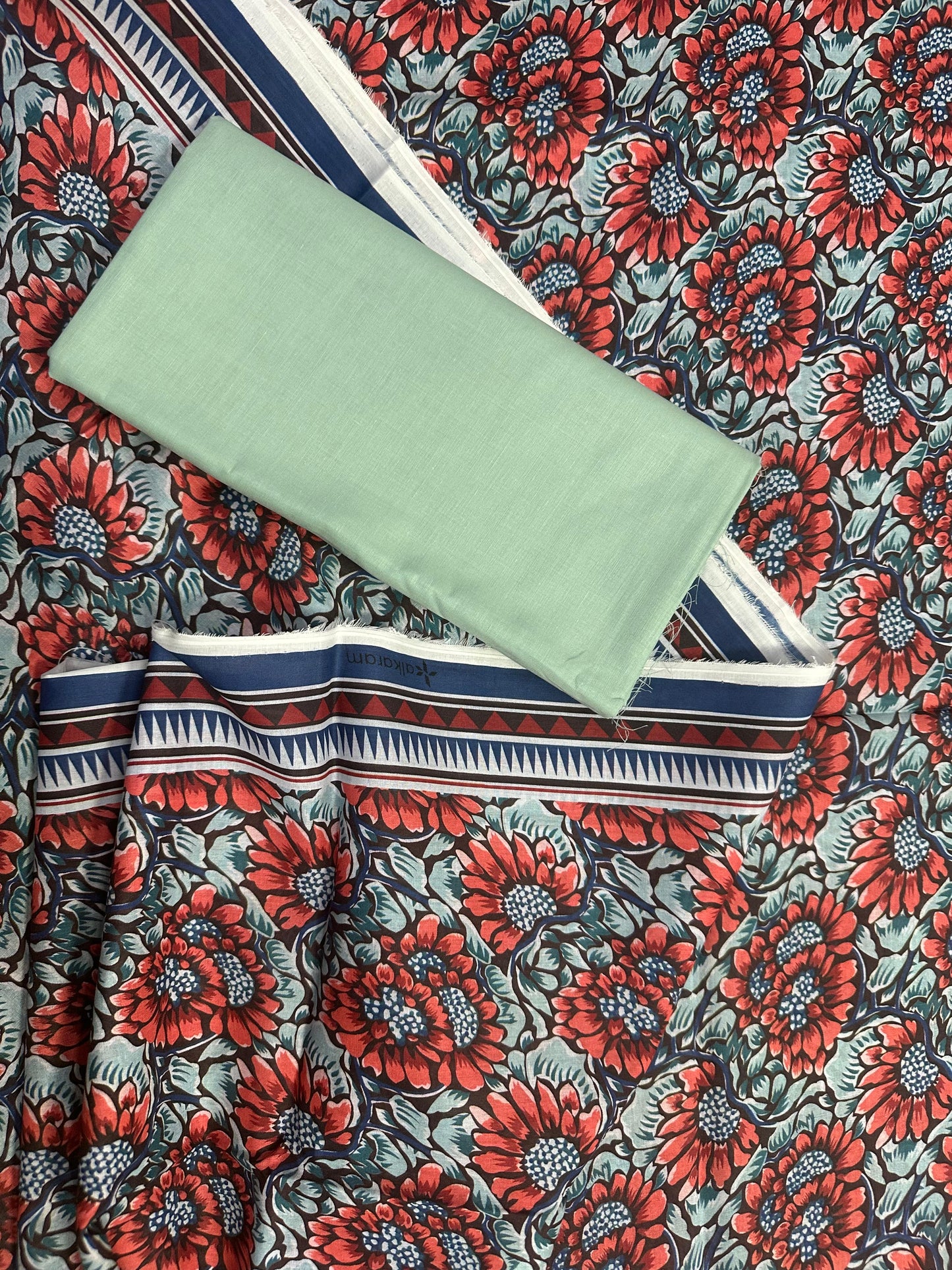 Alkaram Studio Presents – 2PC Collection S+T D#04
