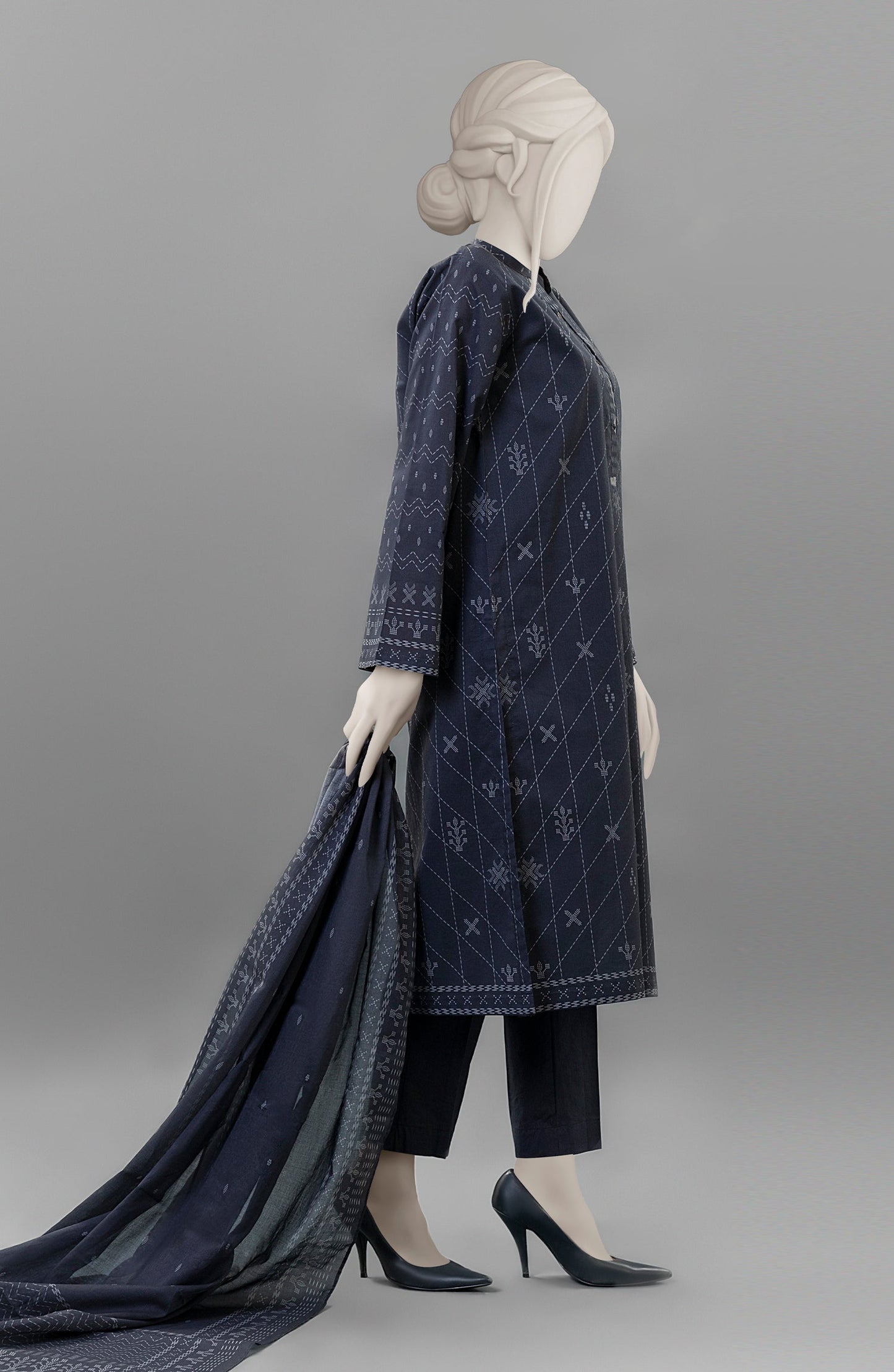MTJ MONOCHROME LAWN 3 PIECE