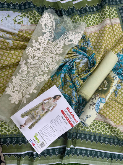 Gul Ahmed IUSTKSD-4111 Emb Lawn 3PCS