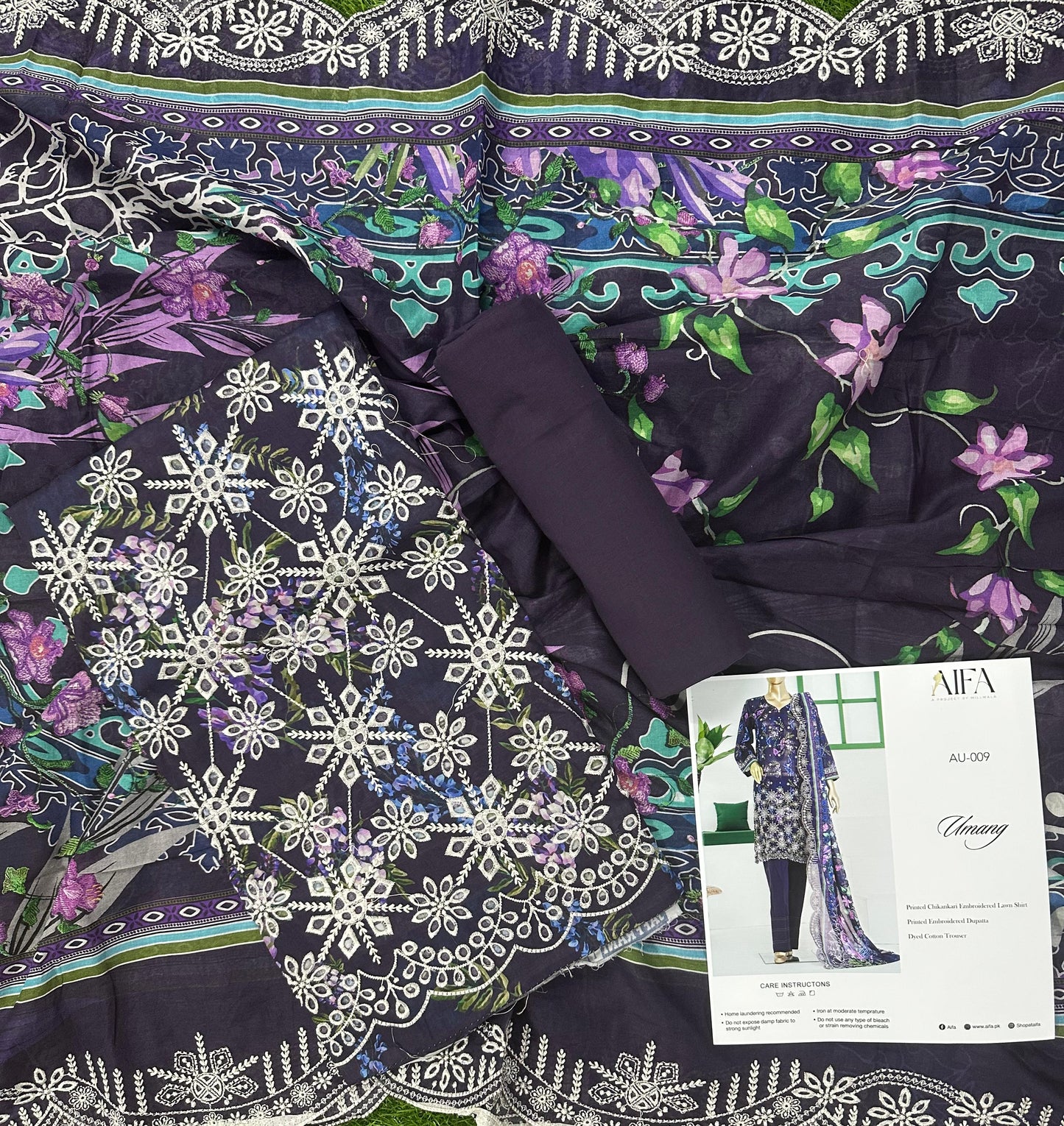 AIFA – Umang Embroidered Collection Design Code: -AU-009