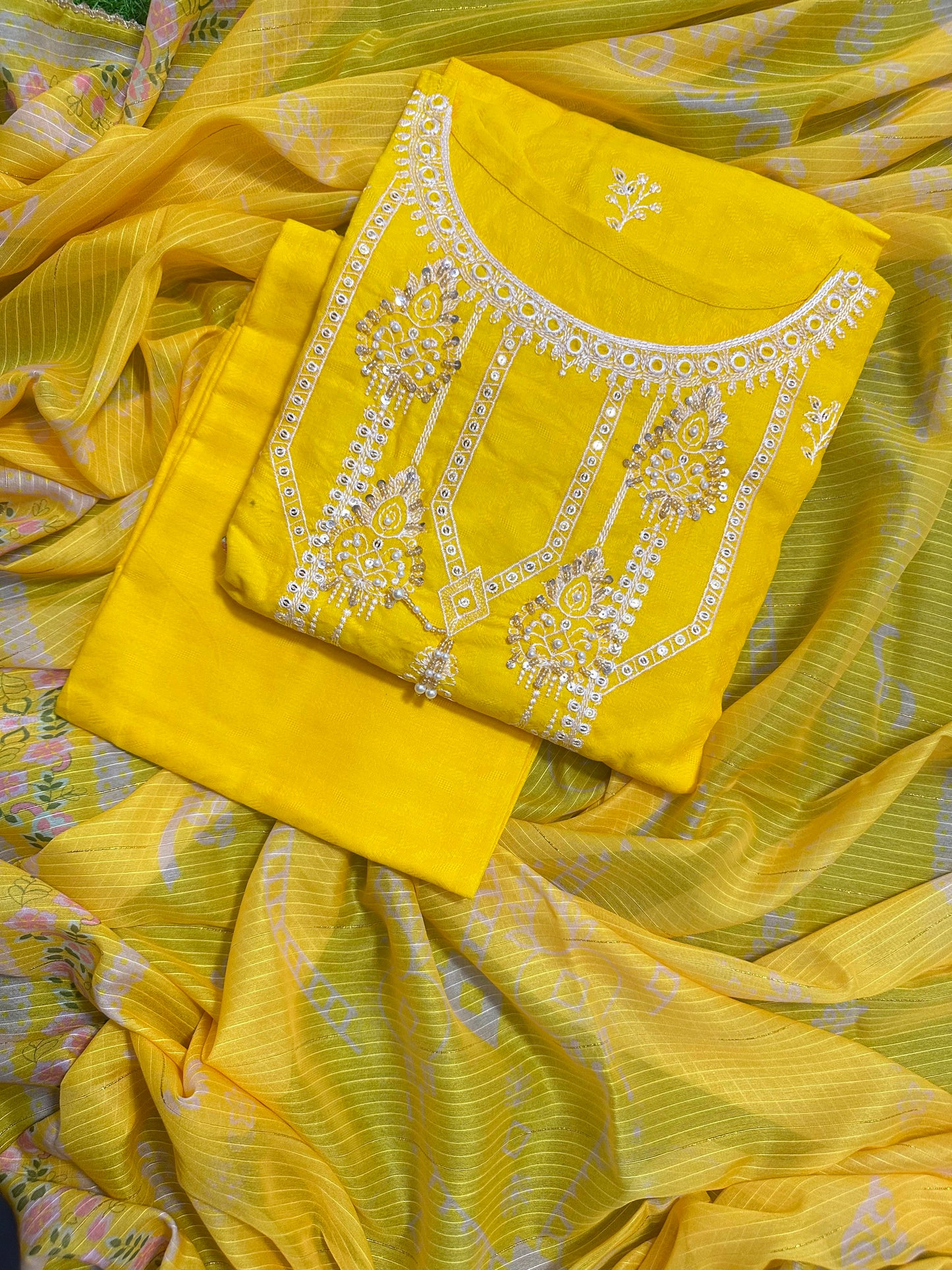 BQ EMBROIDERY STITCHED 3PCS RANDOMLY ANY COLOR/ ANY DESIGN
