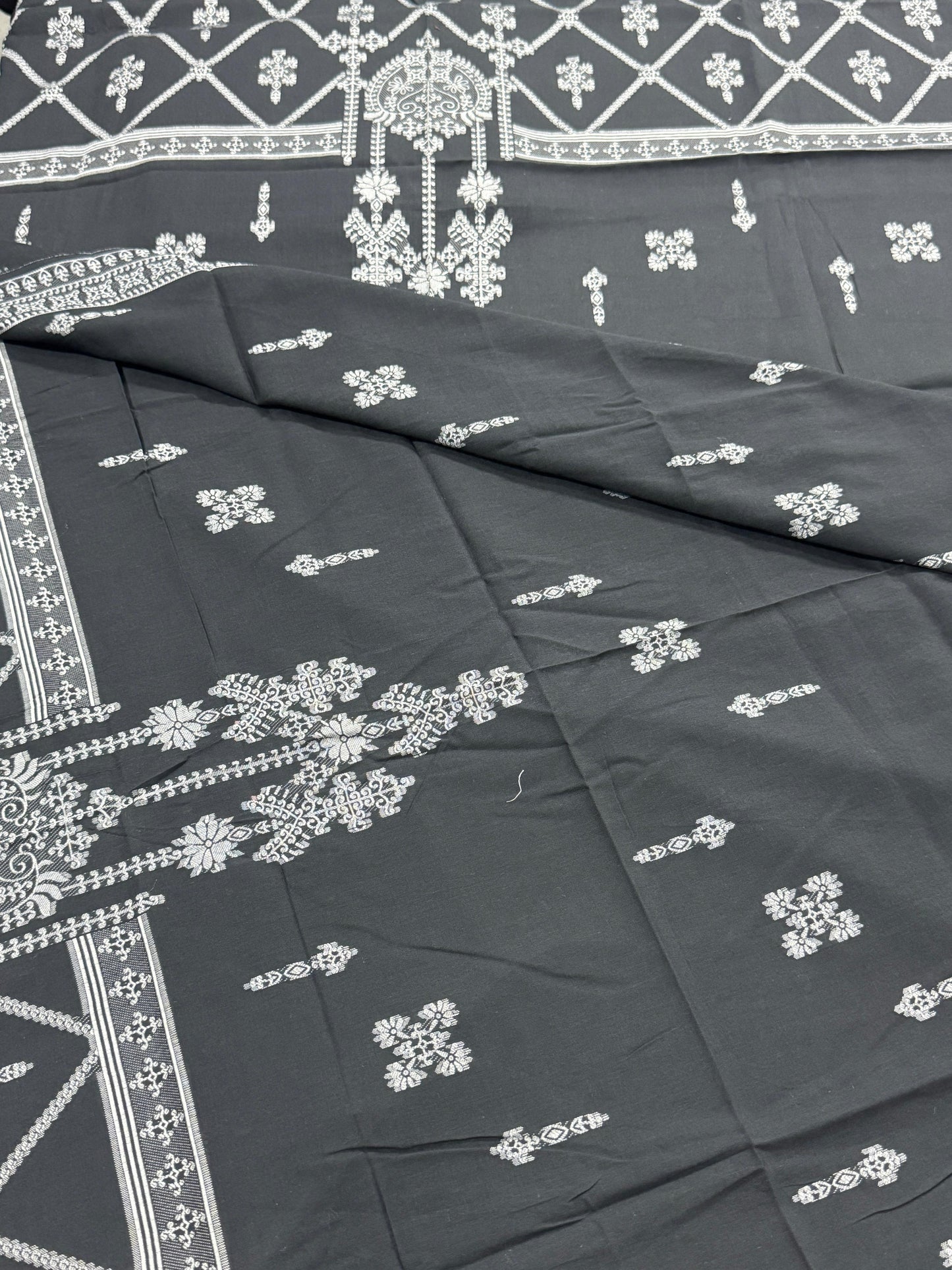 Saya Unstitched Jacquard Cotton 3 Piece