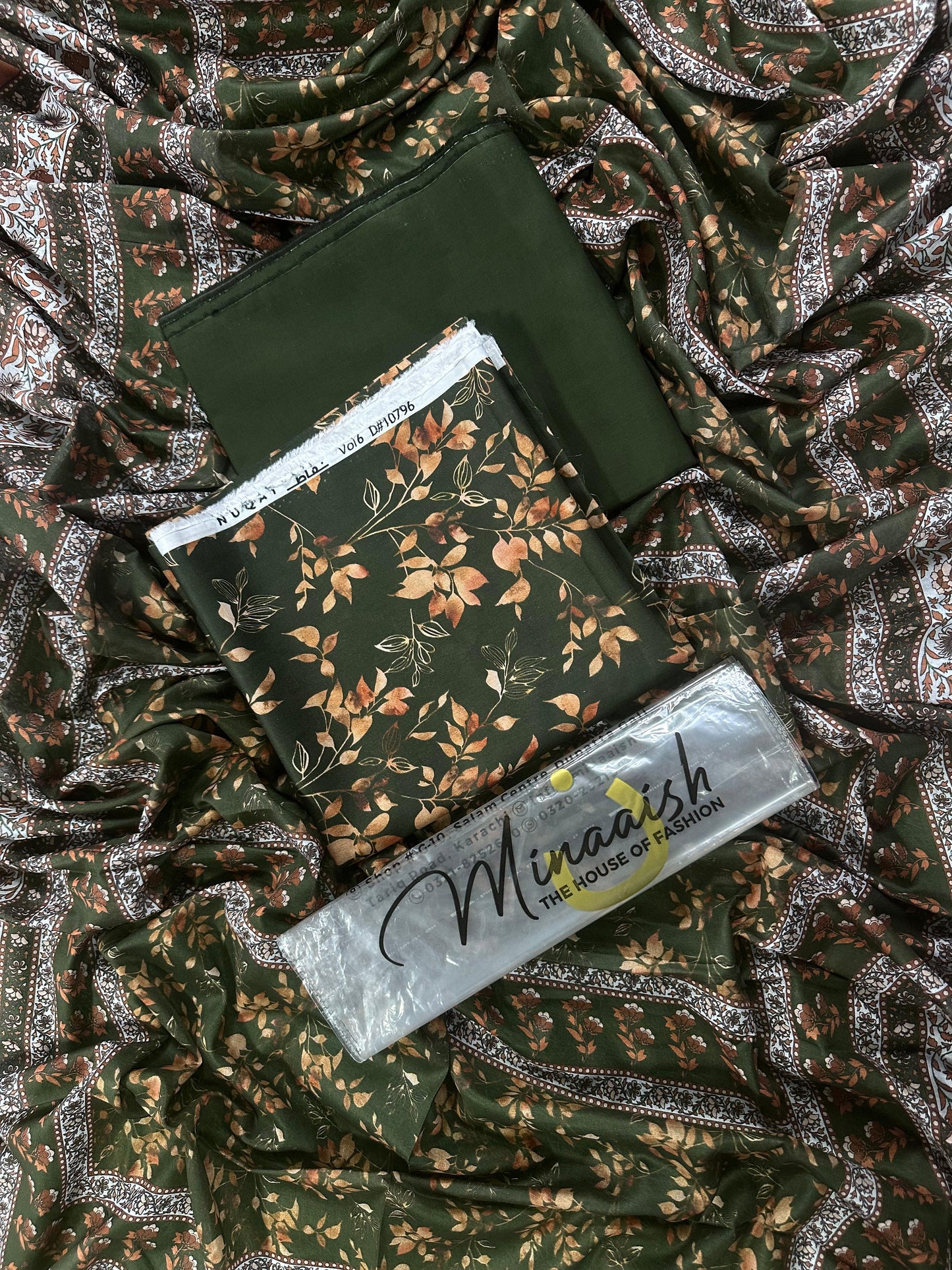 Minash D - 1 - 3PCs Unstitched Printed Lawn Collection