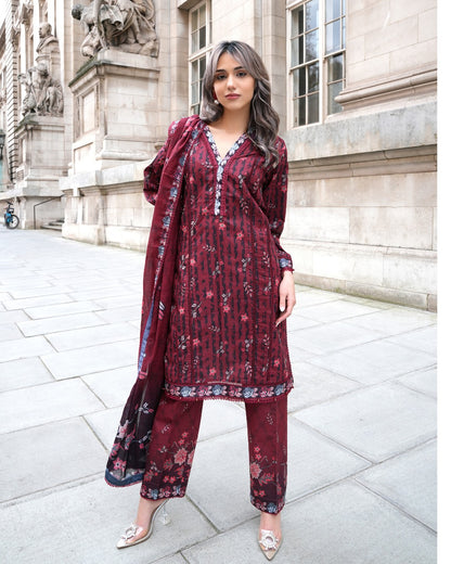 Saya 3 PCs Unstitched Lawn Collection D.No :-05