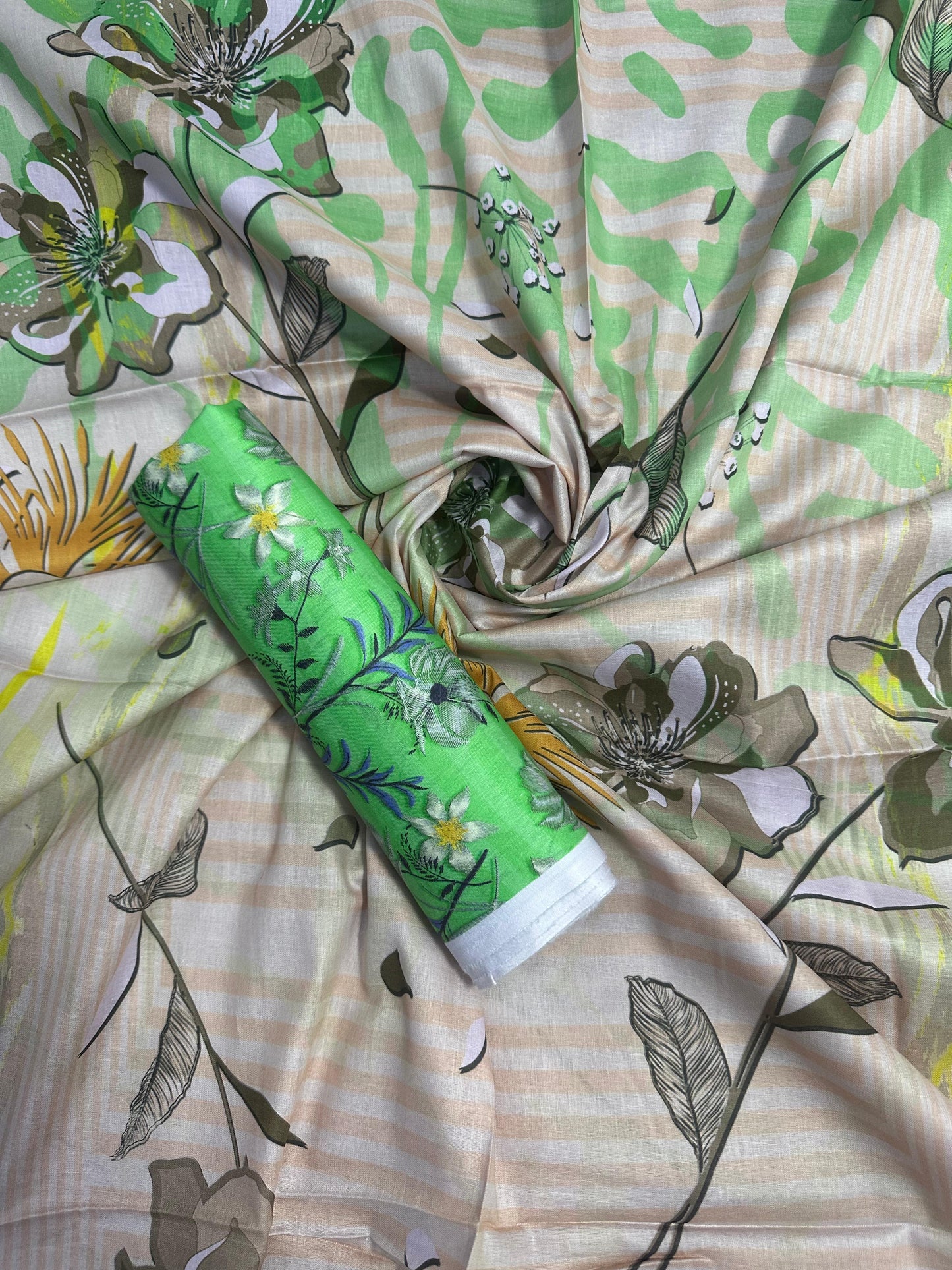 Baroque light Green (S+D) 2 PCs Unstitched Lawn Collection