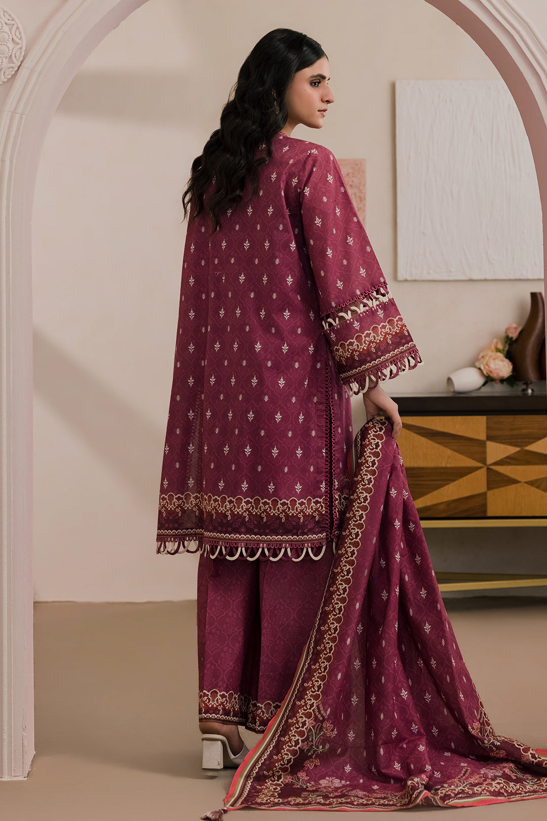 Zellbury D.C:-WUS26X31027  Printed Lawn 3Pcs Collection