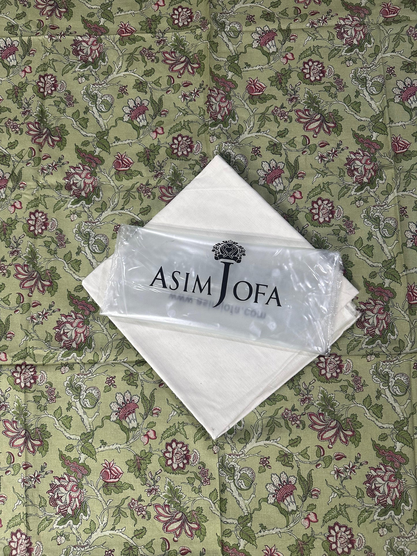 🌸 AsimJofa & Bonanza Satrangi 🌸
2-Piece Unstitched Lawn Collection🤩