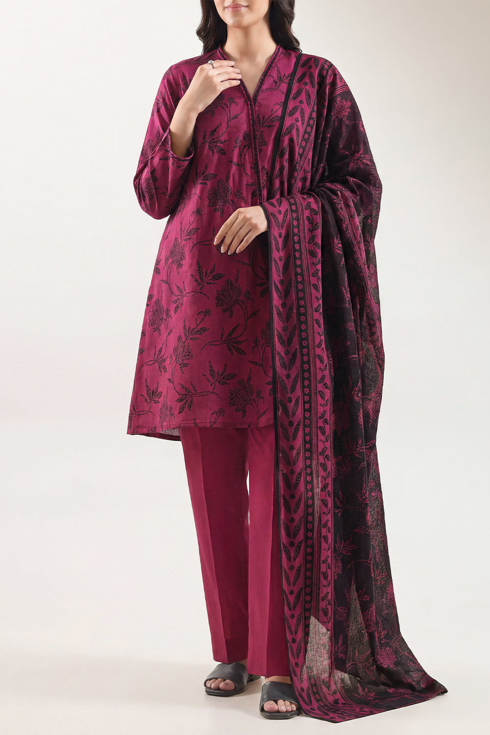 Saya Plum 3PCs Printed Lawn Unstitched Collection