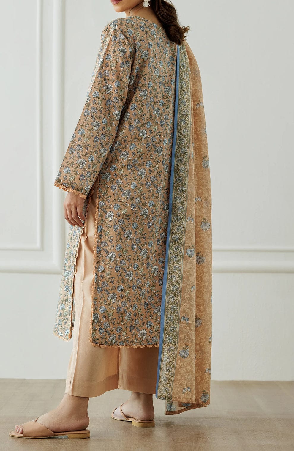Orient Unstitched Lawn 3 Piece Collection D.C:- OTL-25-301