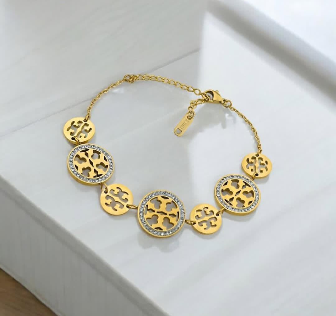Stainless steel Tory Bracelet✨️🍀♥️
