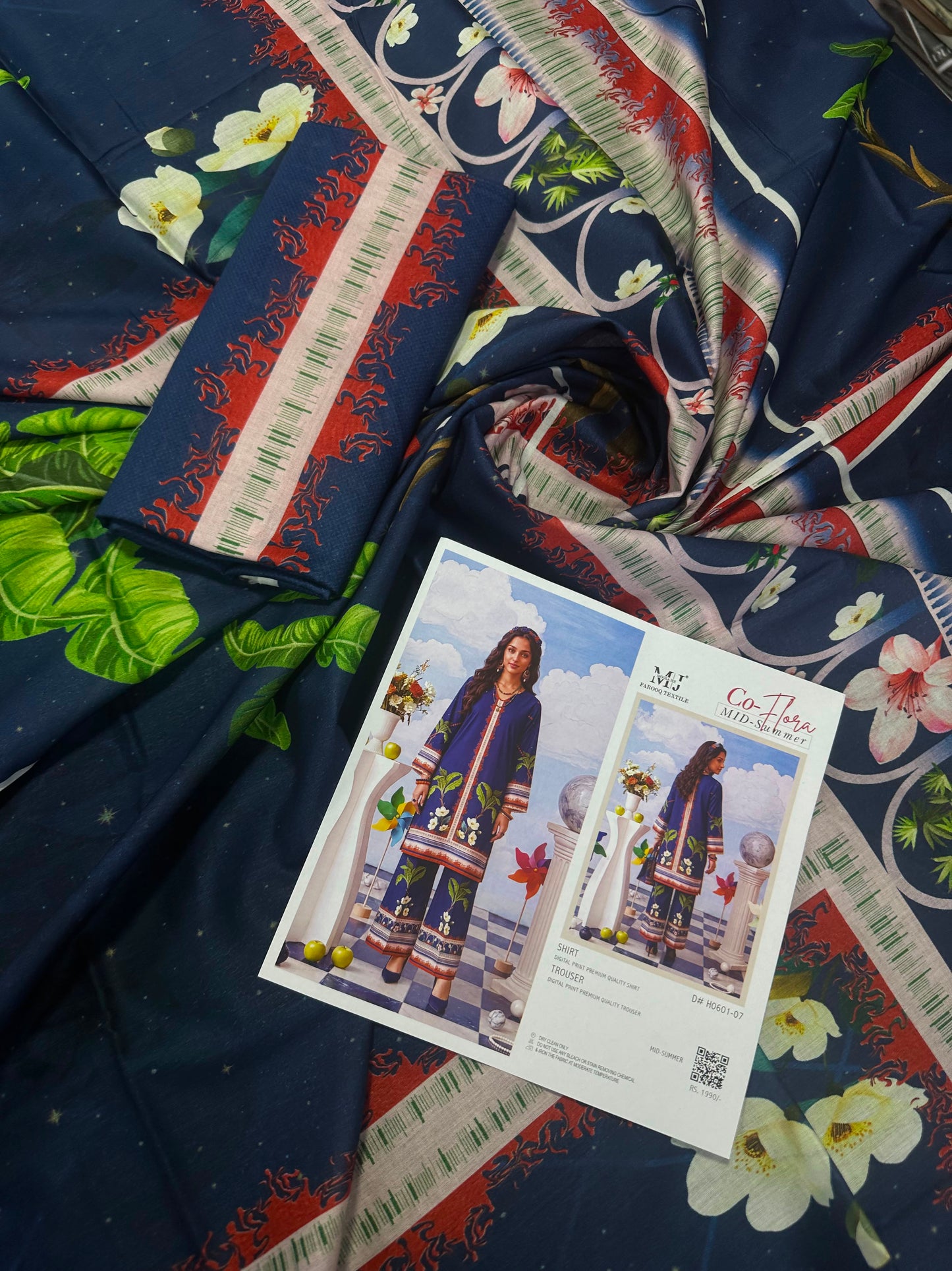 MJ CoFlora Navy S+T 2Pcs D#07