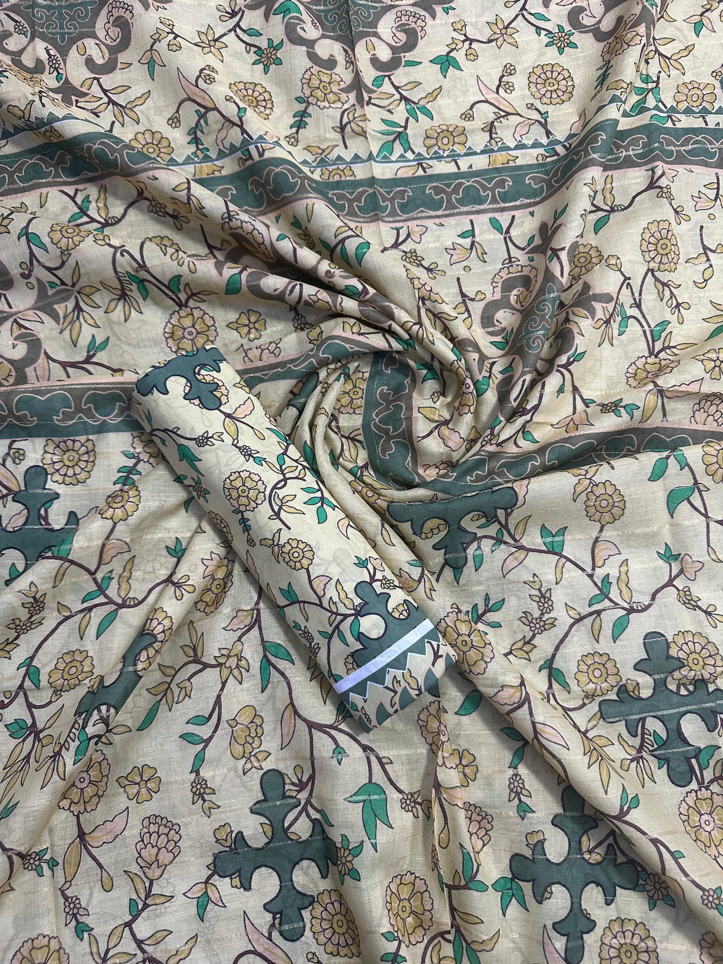Pure Lawn D-25 (S+D) 2PCs Unstitched Collection