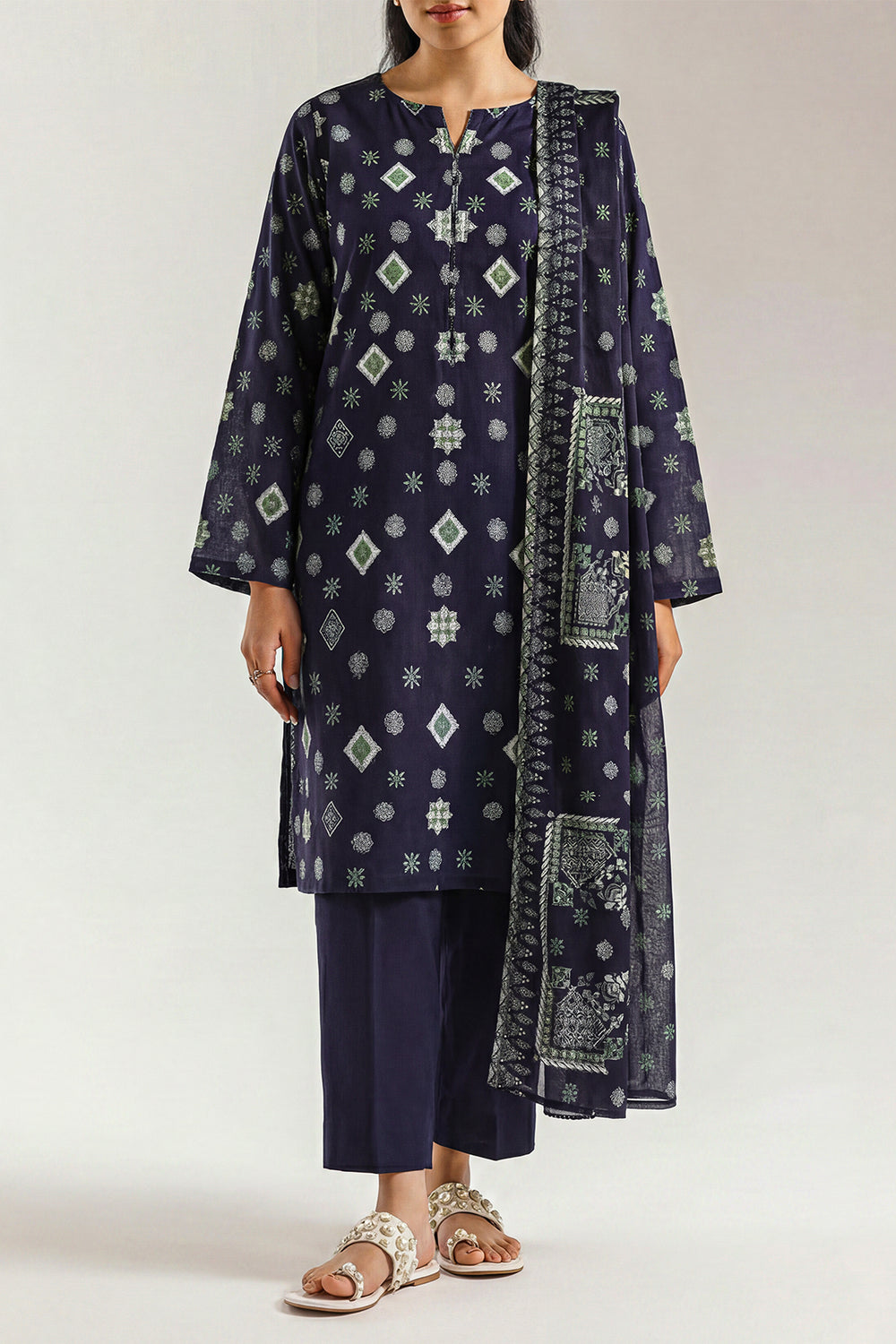SAYA D.C:-U01-26219-P02B - 3 Piece Printed Lawn Collection