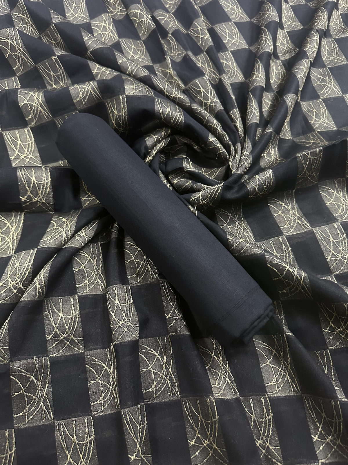 Sana Safinaz Black Jacquard 2 Pcs