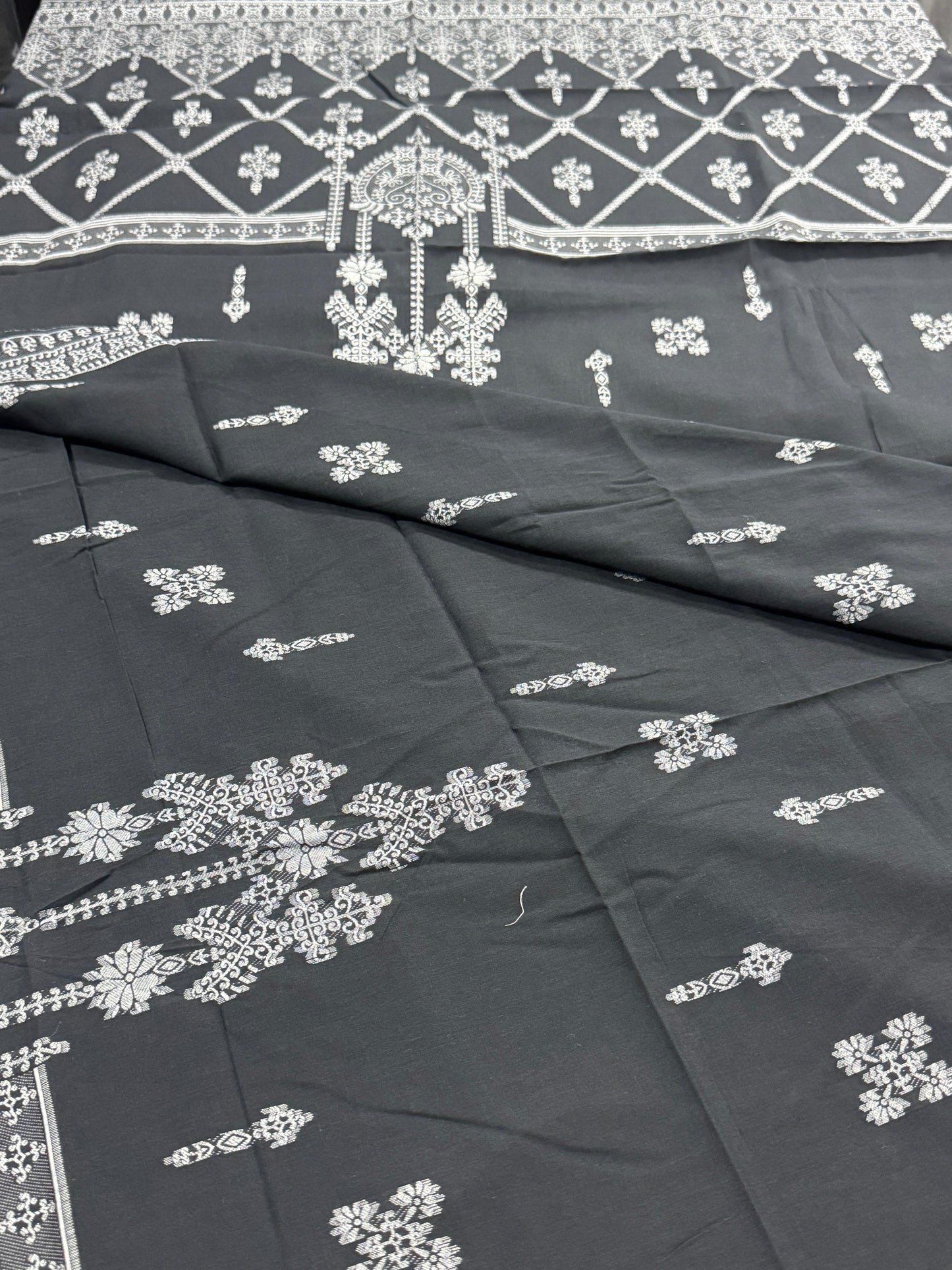 Saya Unstitched Jacquard Cotton 3 Piece