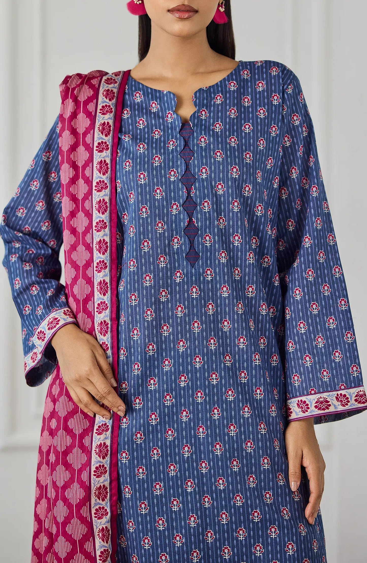 ✨ORIENT 100% ORIGINAL Unstitched Lawn 3 Piece✨ Design #OTL-25-546
