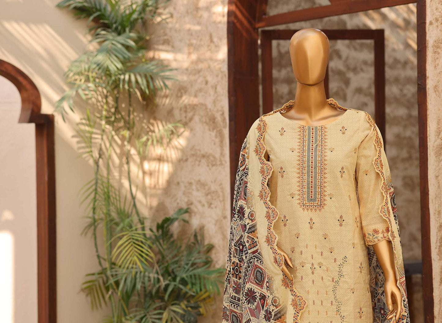 🌸 🌹 MTF – KASHNI ✨ Digital Printed Heavy Embroidered Lawn  2026
Collection ✨