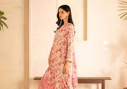 ✨🌿 SALINA SEPARATES – DIGITAL PRINTED LAWN COLLECTION 🌿✨ Design #06
Vol 2 – 2026 | By Regalia Textile