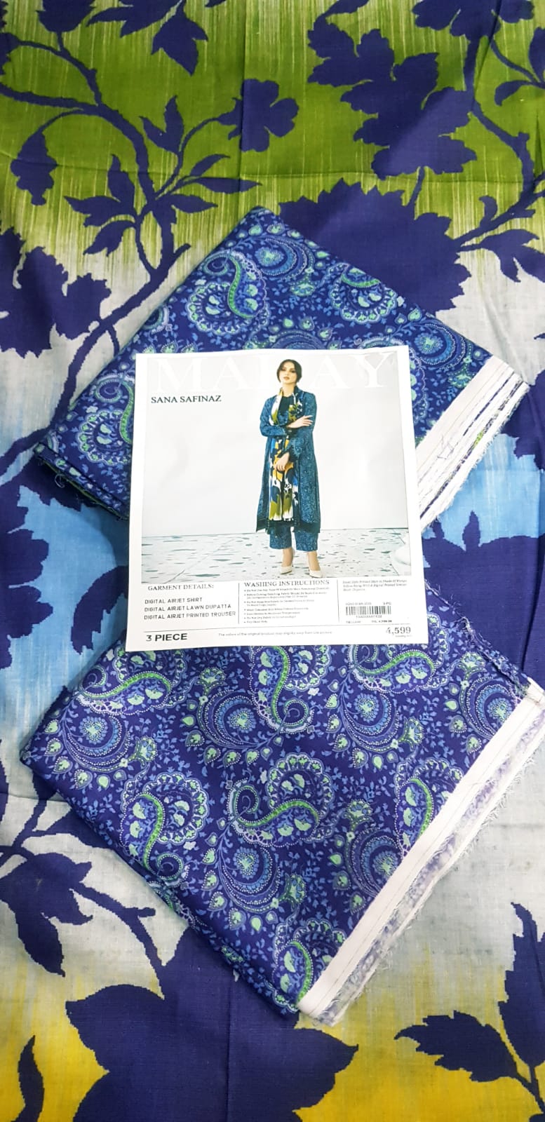 Sana Safinaz Lawn Unstitched 3 Pieces ❤️🔥