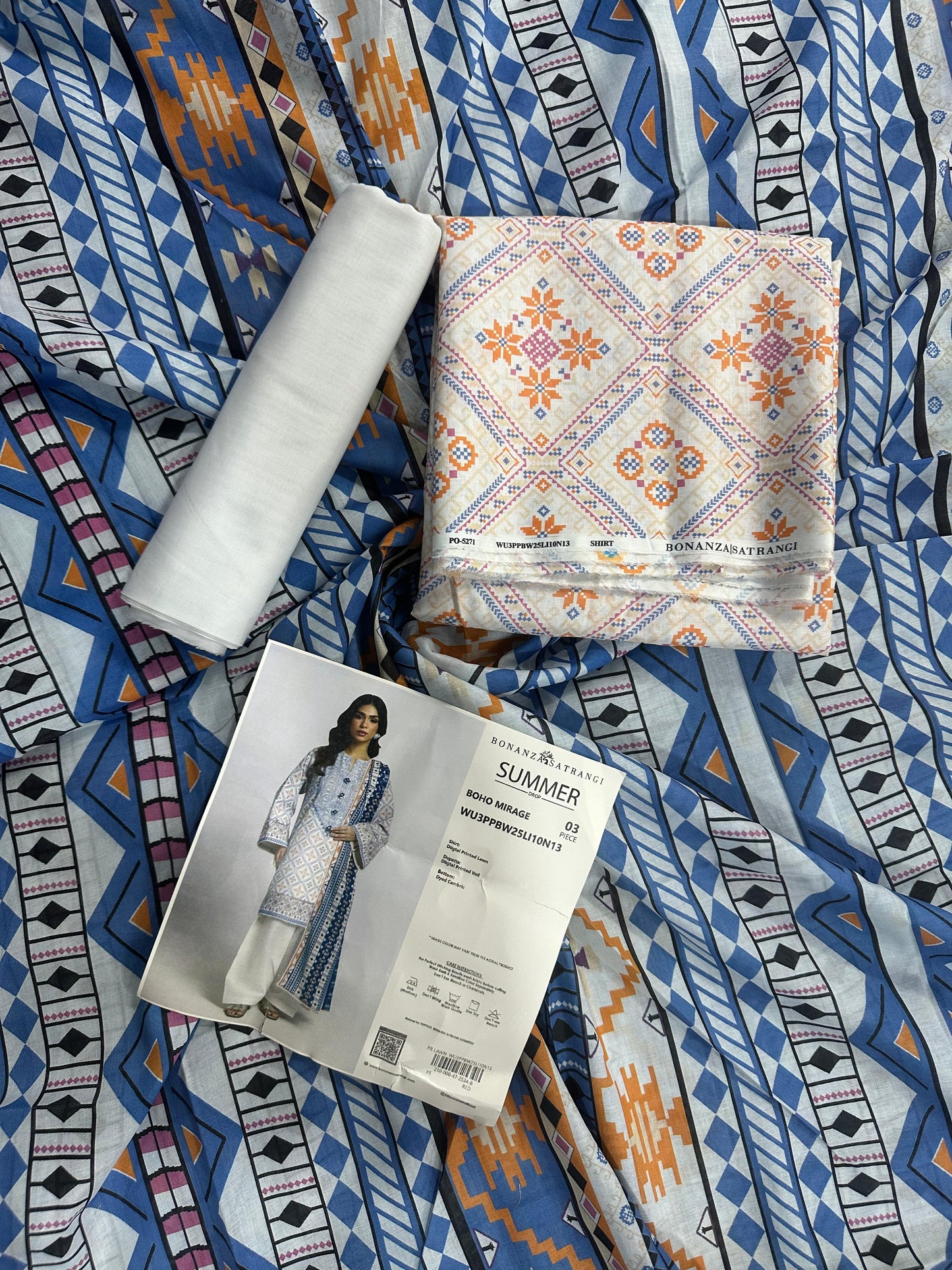 BONANZA SATRANGI (D.C:- WU3PPBW25LI10N13)3PCS  UNSTITCHED COLLECTION