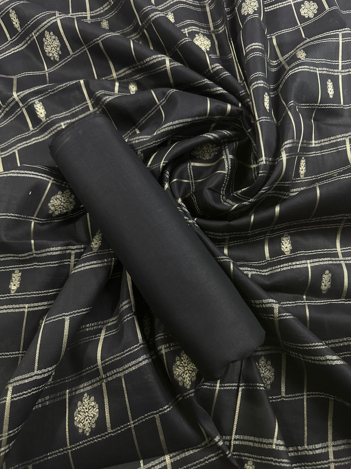 Sana Safinaz Black Jacquard 2 Pcs