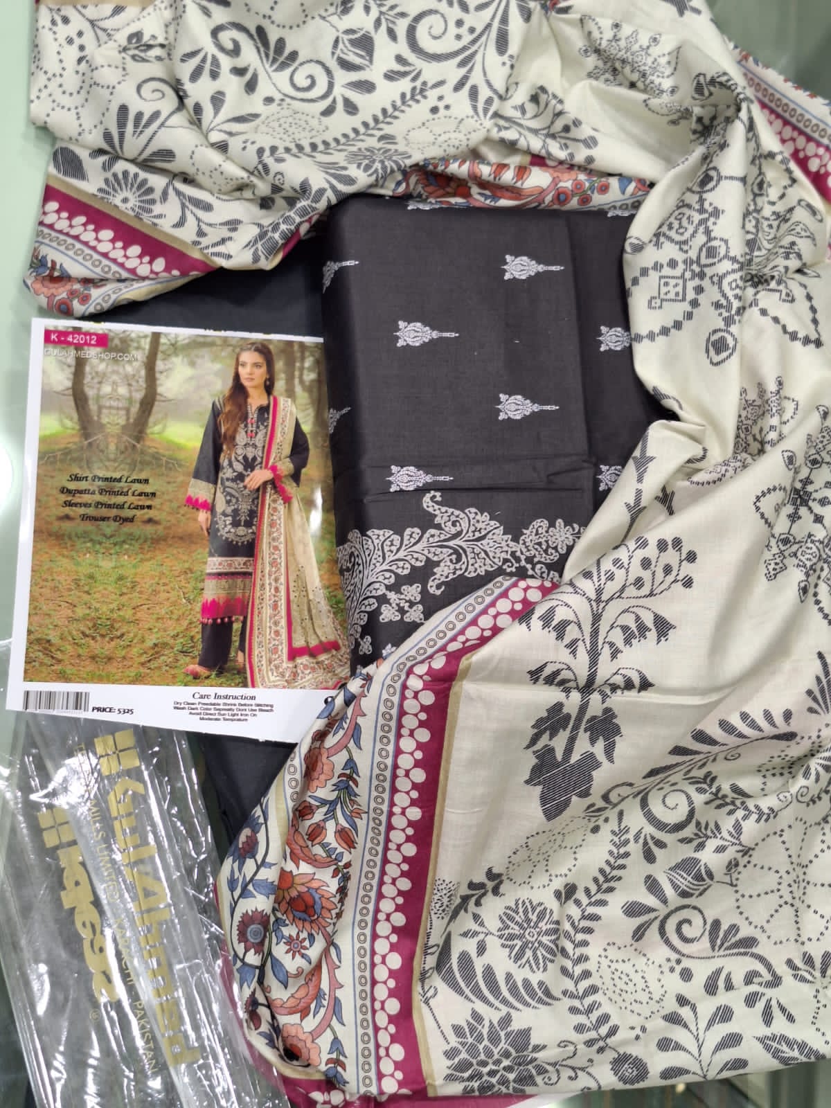 Gulahmed Printed Lawn 3P