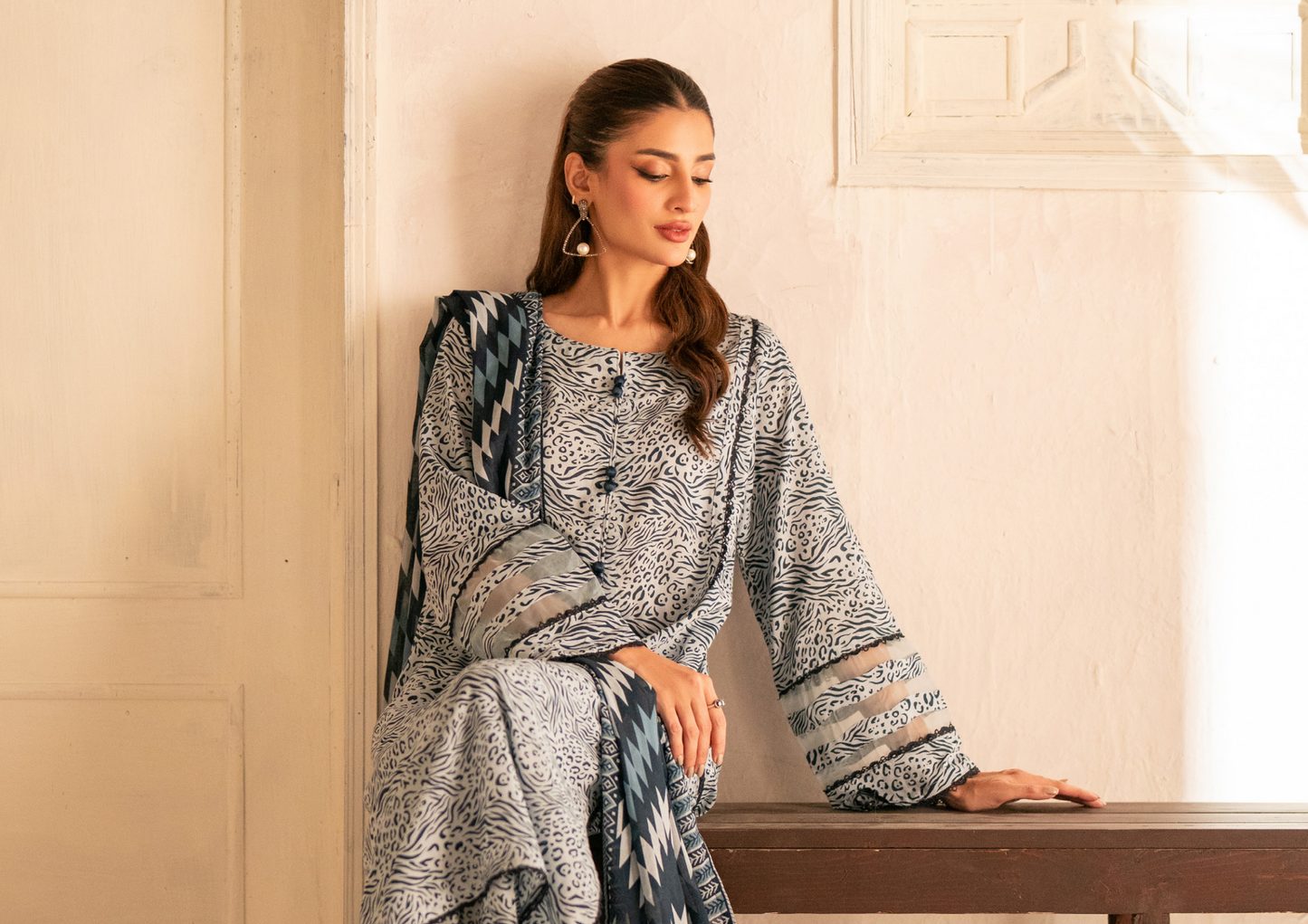 ✨🌿 SALINA SEPARATES – DIGITAL PRINTED LAWN COLLECTION 🌿✨ Design #09
Vol 2 – 2026 | By Regalia Textile