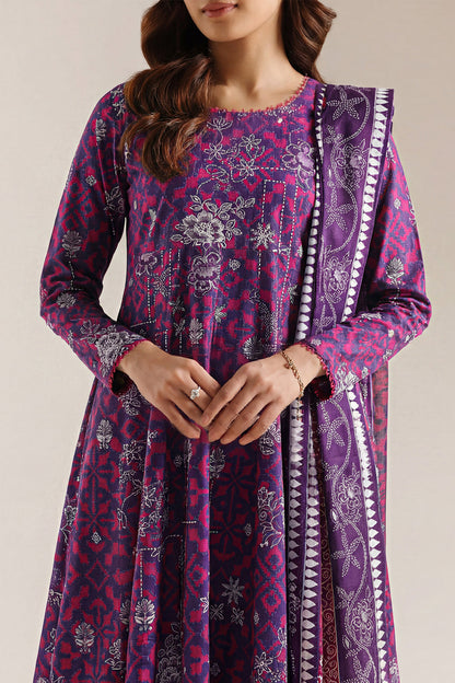 Saya 3 Piece Premium Lawn Collection D.C:U01-26084-P06BW