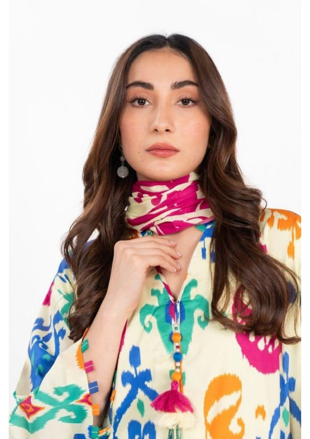 Alkaram Digital Printed Lawn 3 Piece 😉🧡