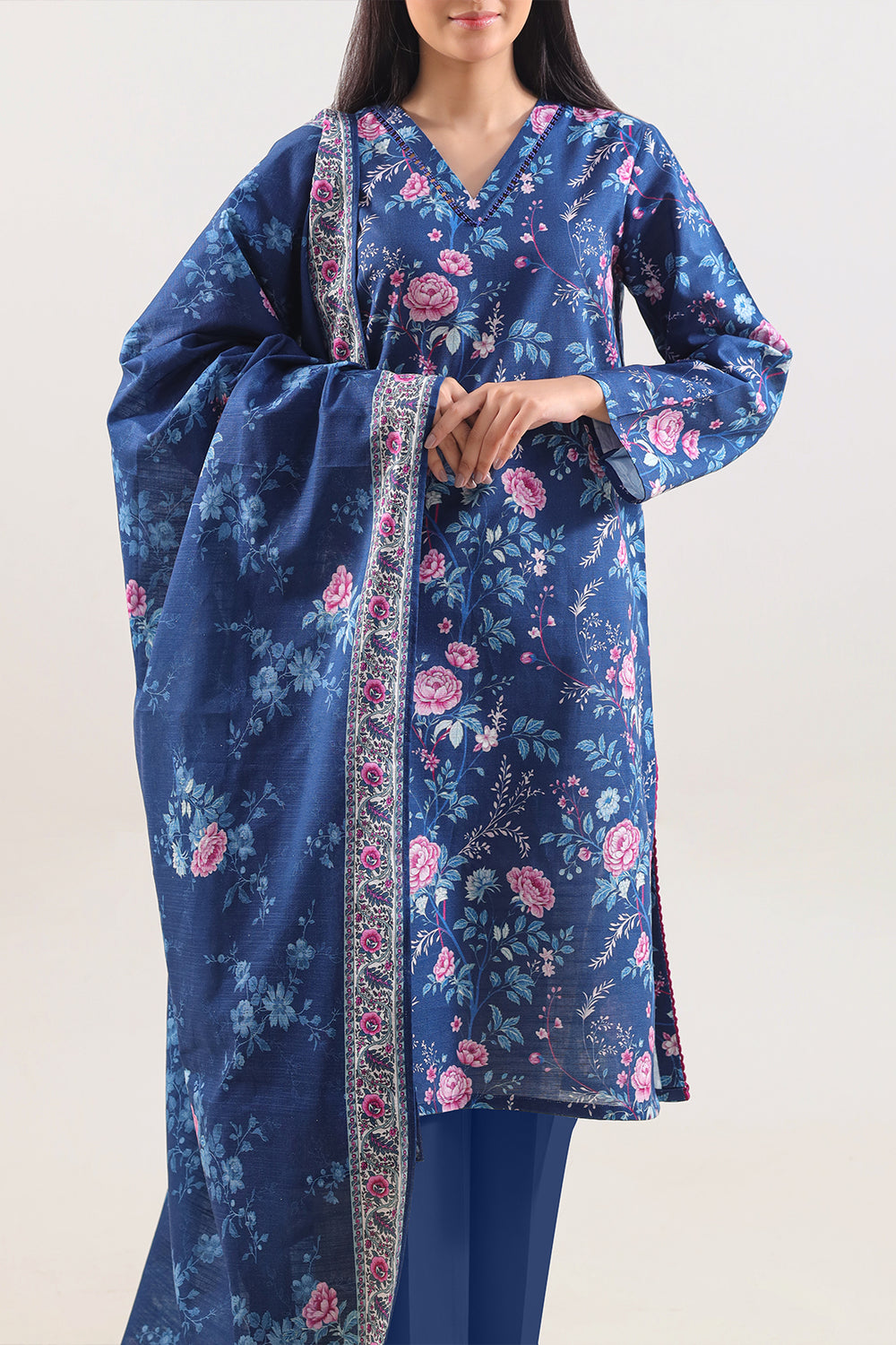 Saya 3 Piece Premium Lawn Collection D.C:U01-25711-05A