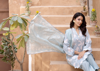 🌿✨ REGALIA TEXTILE – LAWN KARANDI DIGITAL PRINTED COLLECTION 2026 ✨🌿 Design #4